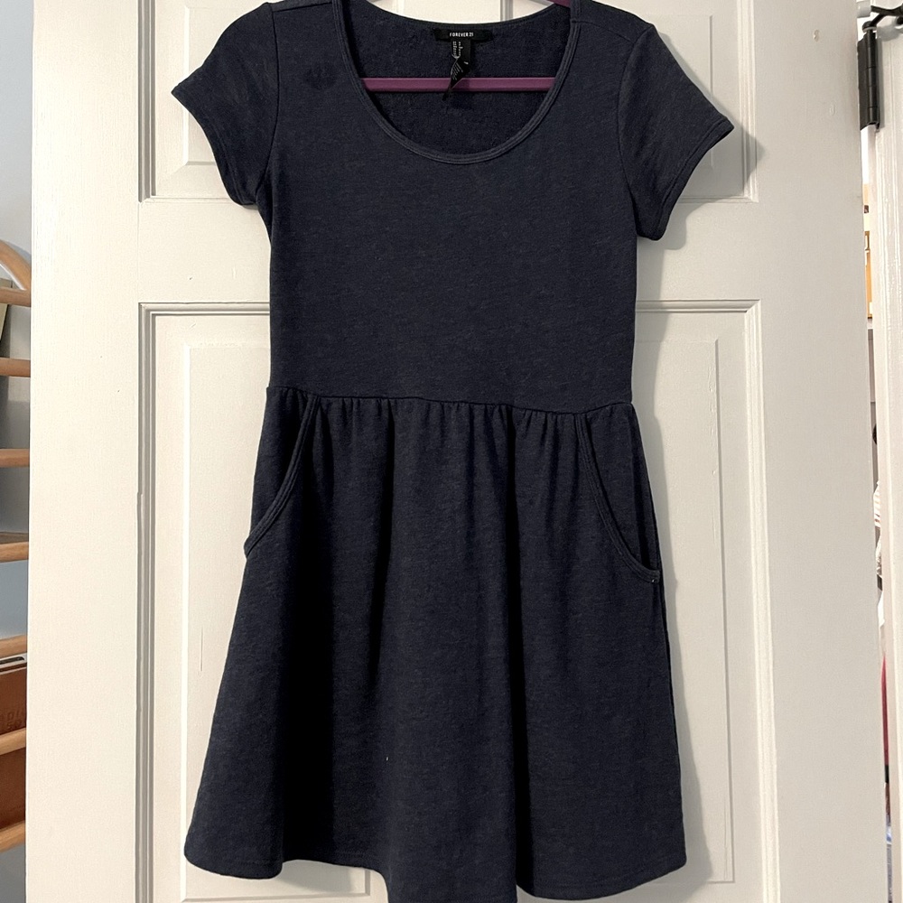 4/$20 ✨ Forever 21 Dress